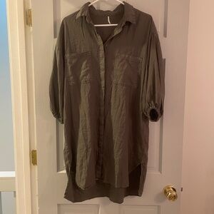Euc Young Fabulous and Broke (YFB) olive green oversize button up tunic dress XS